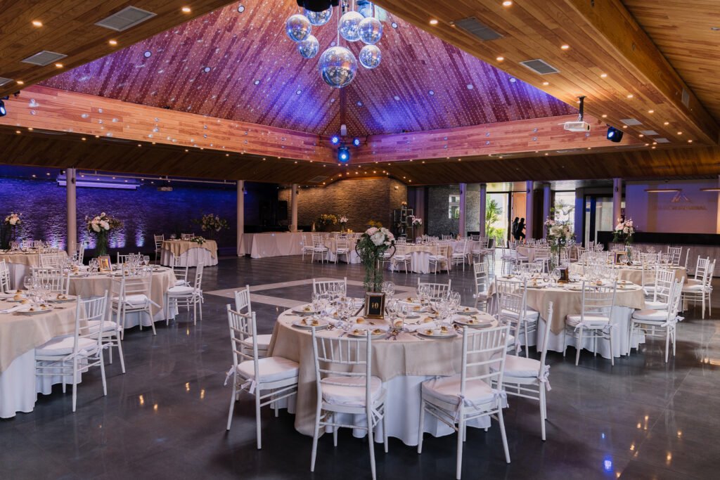 Salón de Volcán Imperial preparado para una celebración de cumpleaños