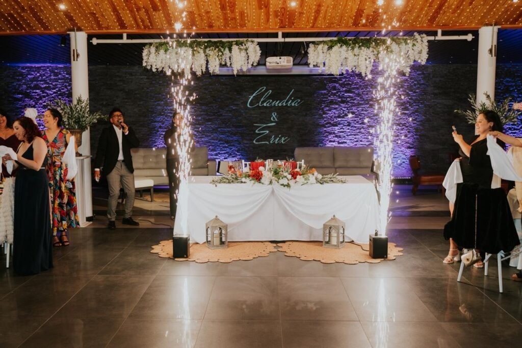 Fiesta y celebración en Volcán Imperial