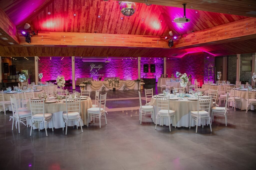 Espacios del Centro de Eventos Volcán Imperial